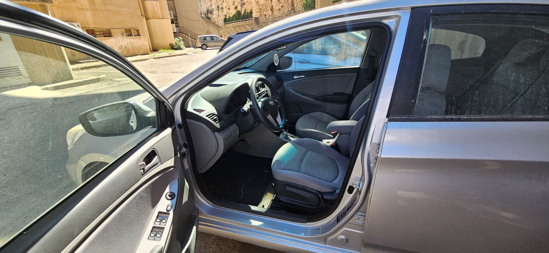 יונדאי אקסנט i25 2018 למכירה ב-KEYZ - תמונה 5