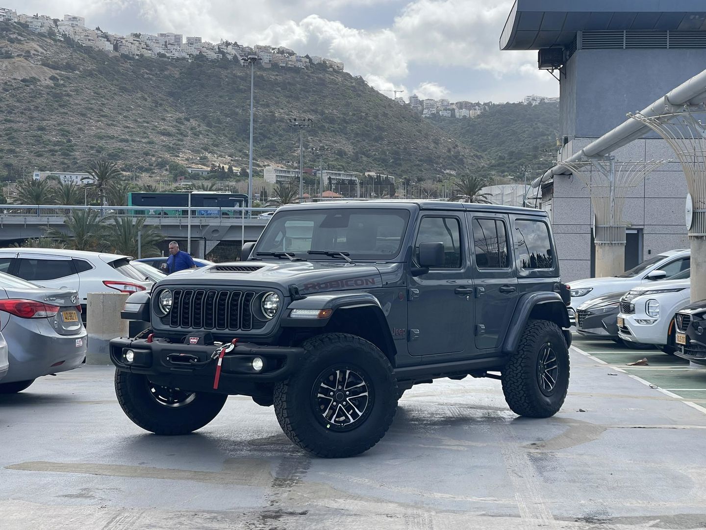 ג'יפ רנגלר Rubicon X – 2/9