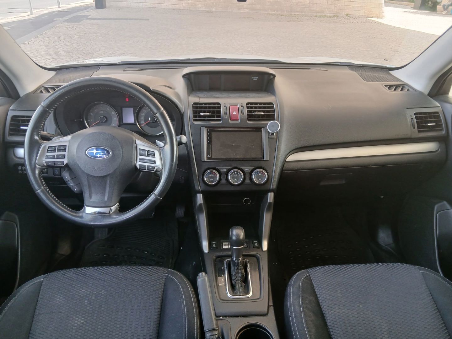 סובארו פורסטר B – 3/9