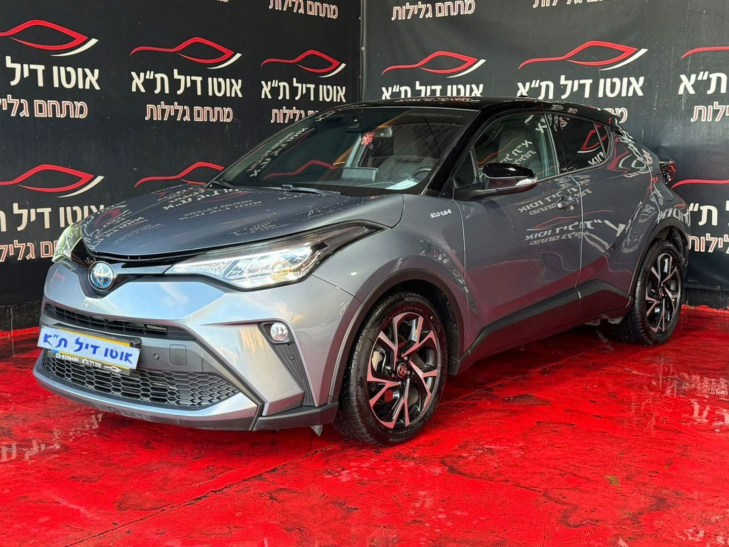 טויוטה C-HR Chic – 2/10