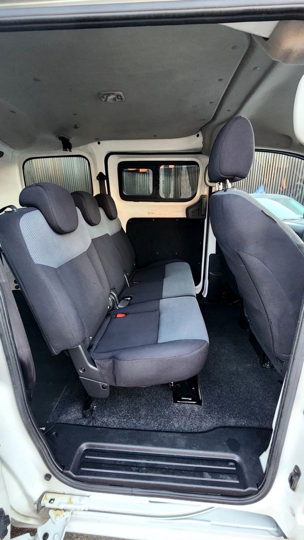 ניסאן NV200 Combi Minivan / MPV – 3/8