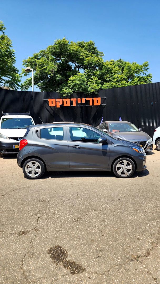 שברולט ספארק LT Plus – 3/5