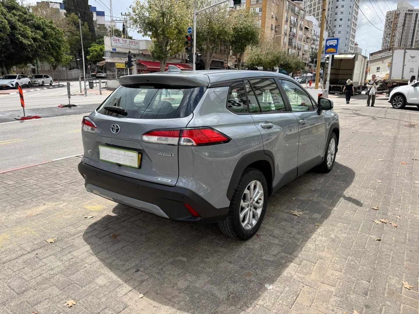 טויוטה קורולה קרוס Active – 4/8
