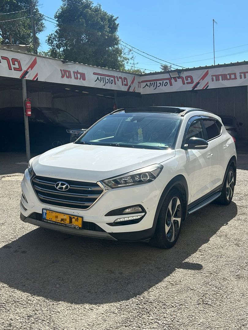 יונדאי טוסון Luxury – 3/8