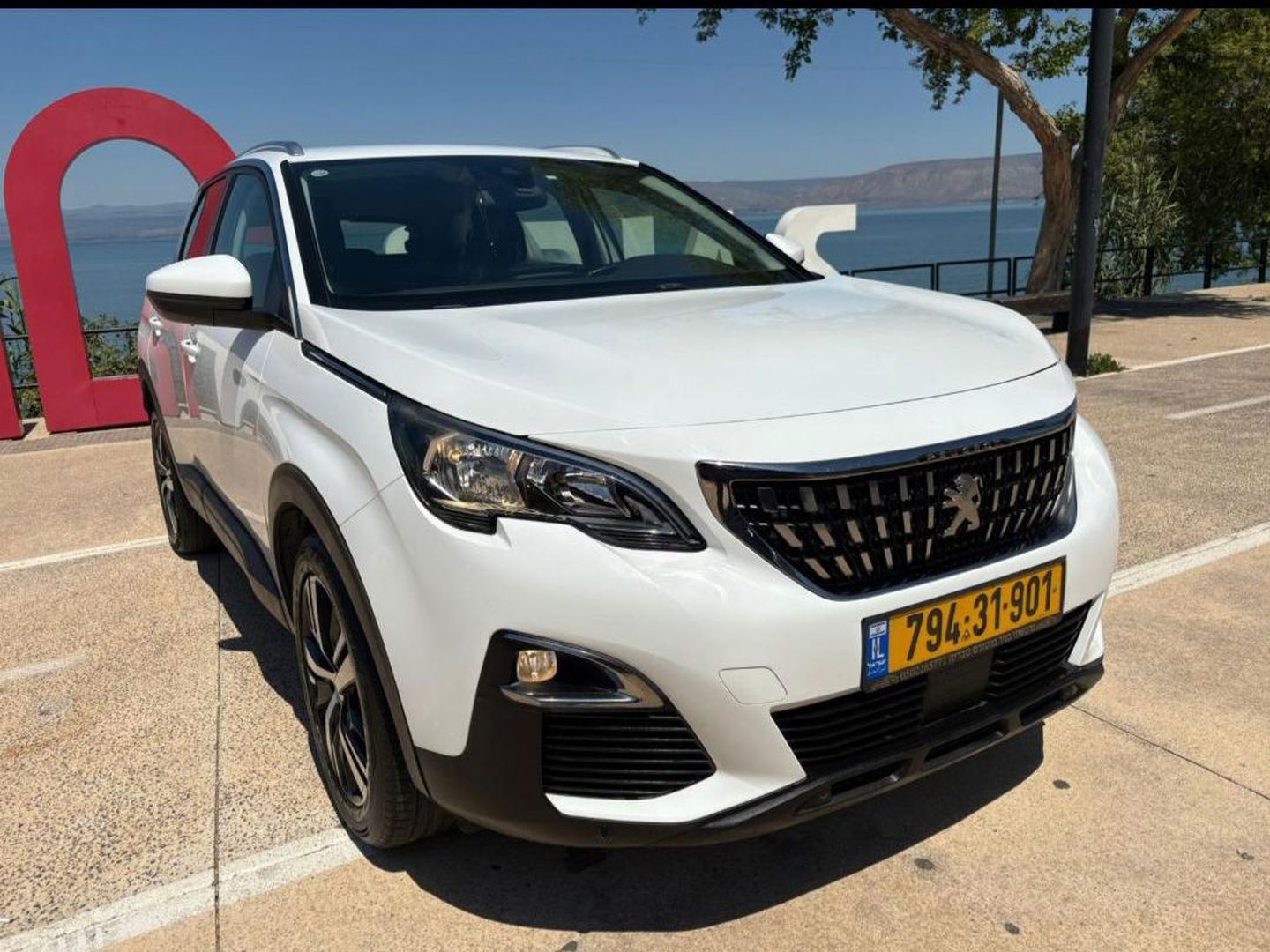 פיג'ו 3008 Active – 2/10
