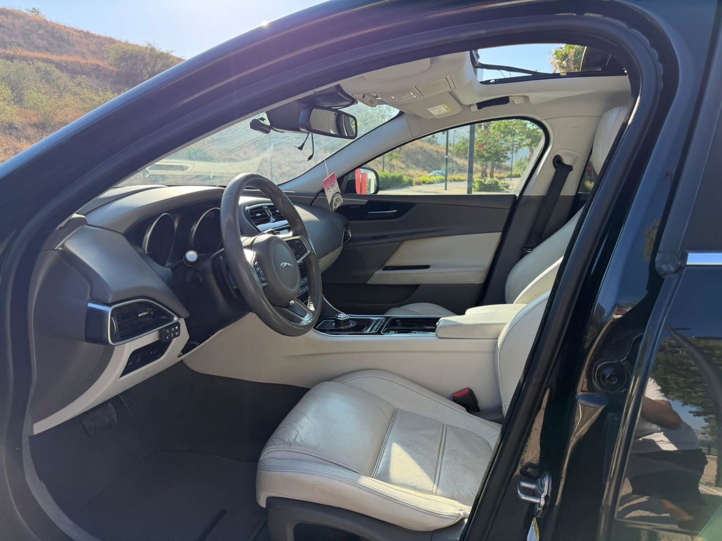 יגואר XE Prestige Plus – 2/14