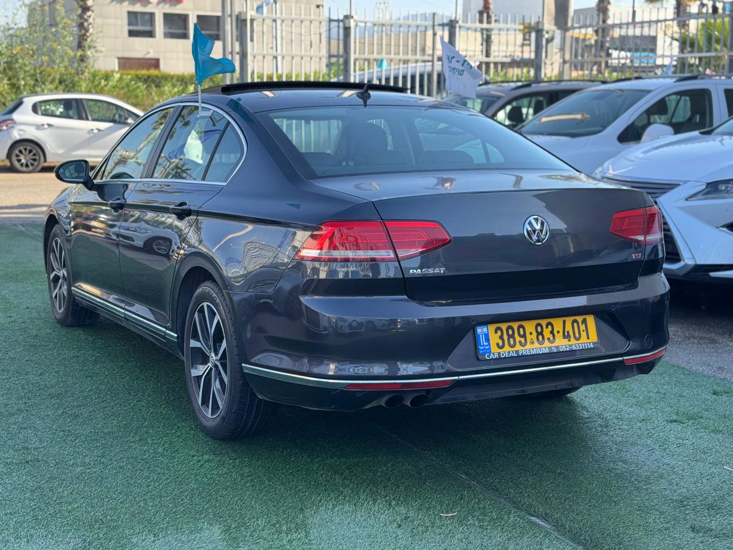 פולקסווגן פאסאט Premium Interactive – 4/4