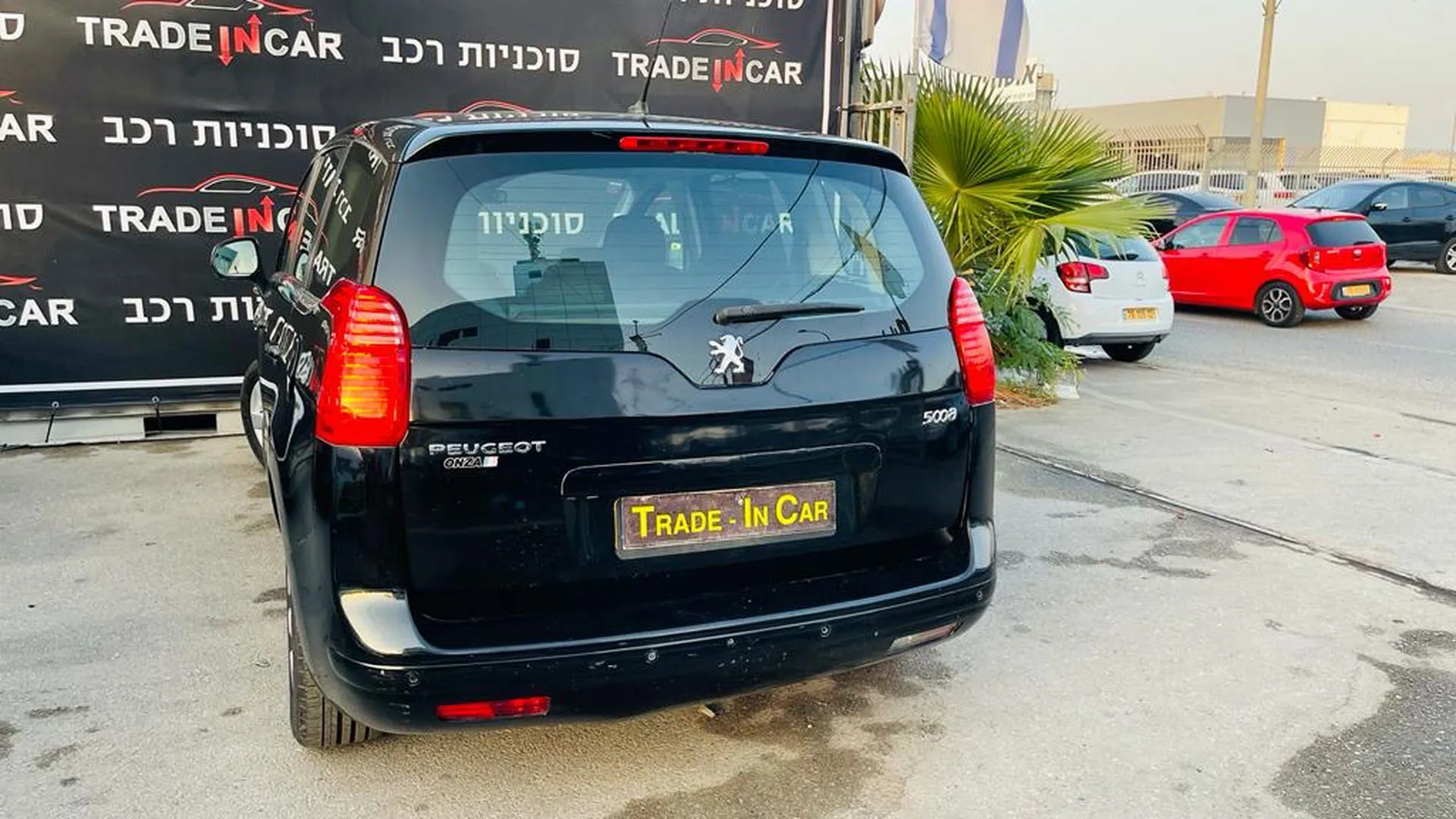 פיג'ו 5008 2011 למכירה ב-KEYZ - תמונה 4