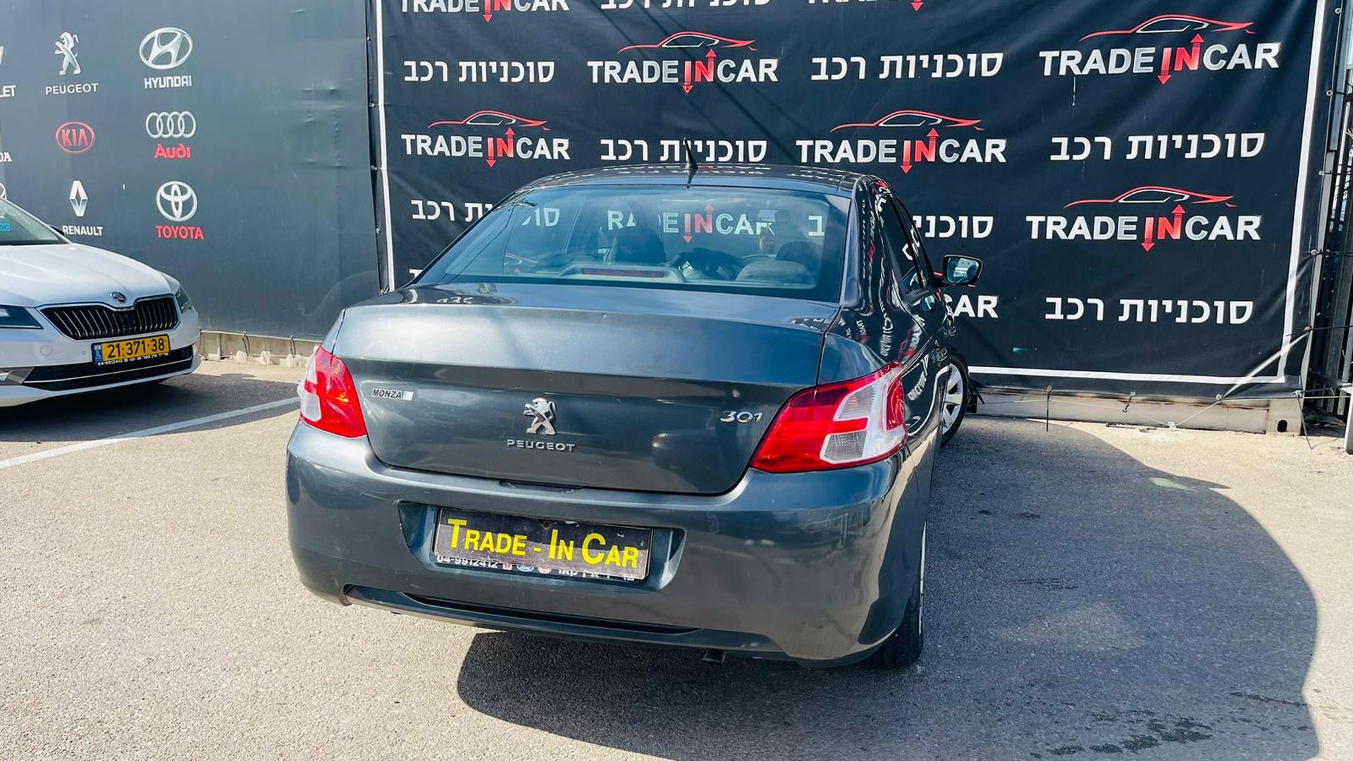 פיג'ו 301 Active – 5/6