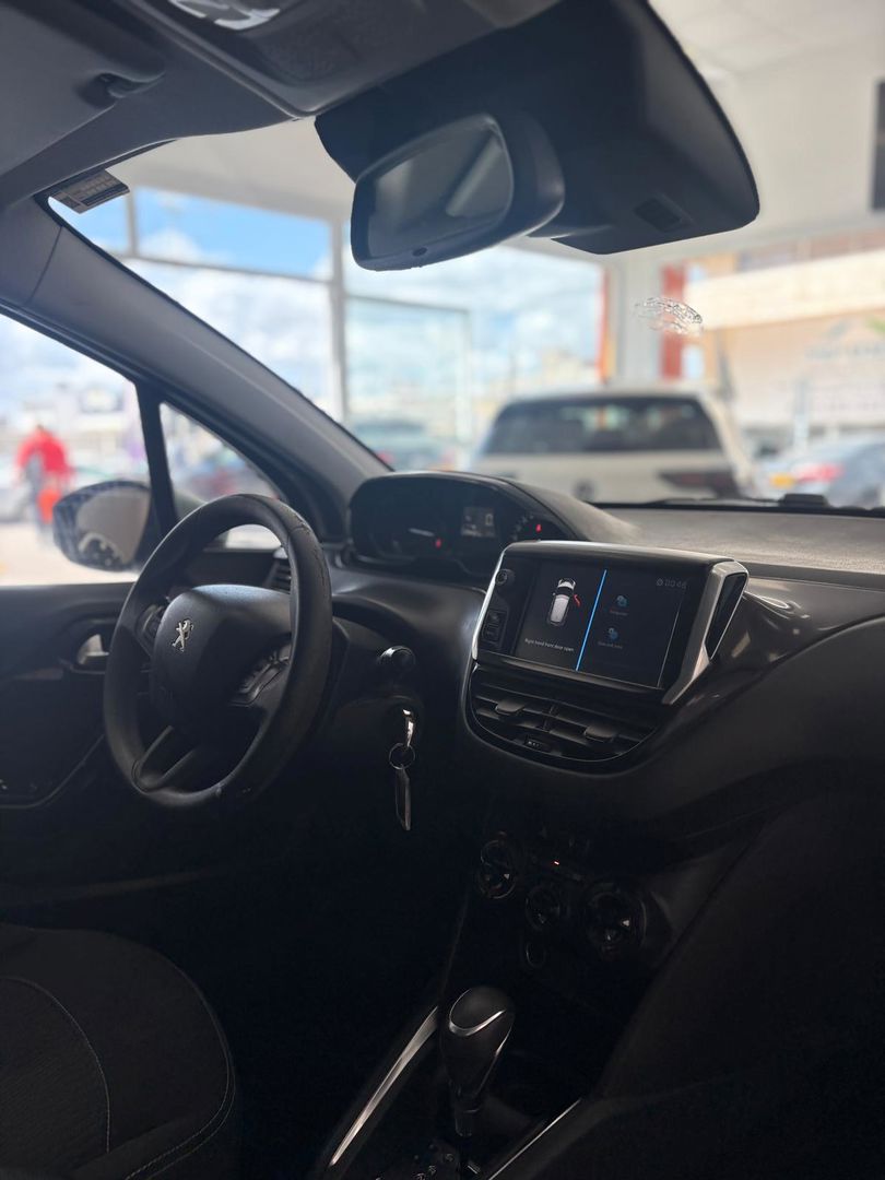 פיג'ו 208 Active – 5/10