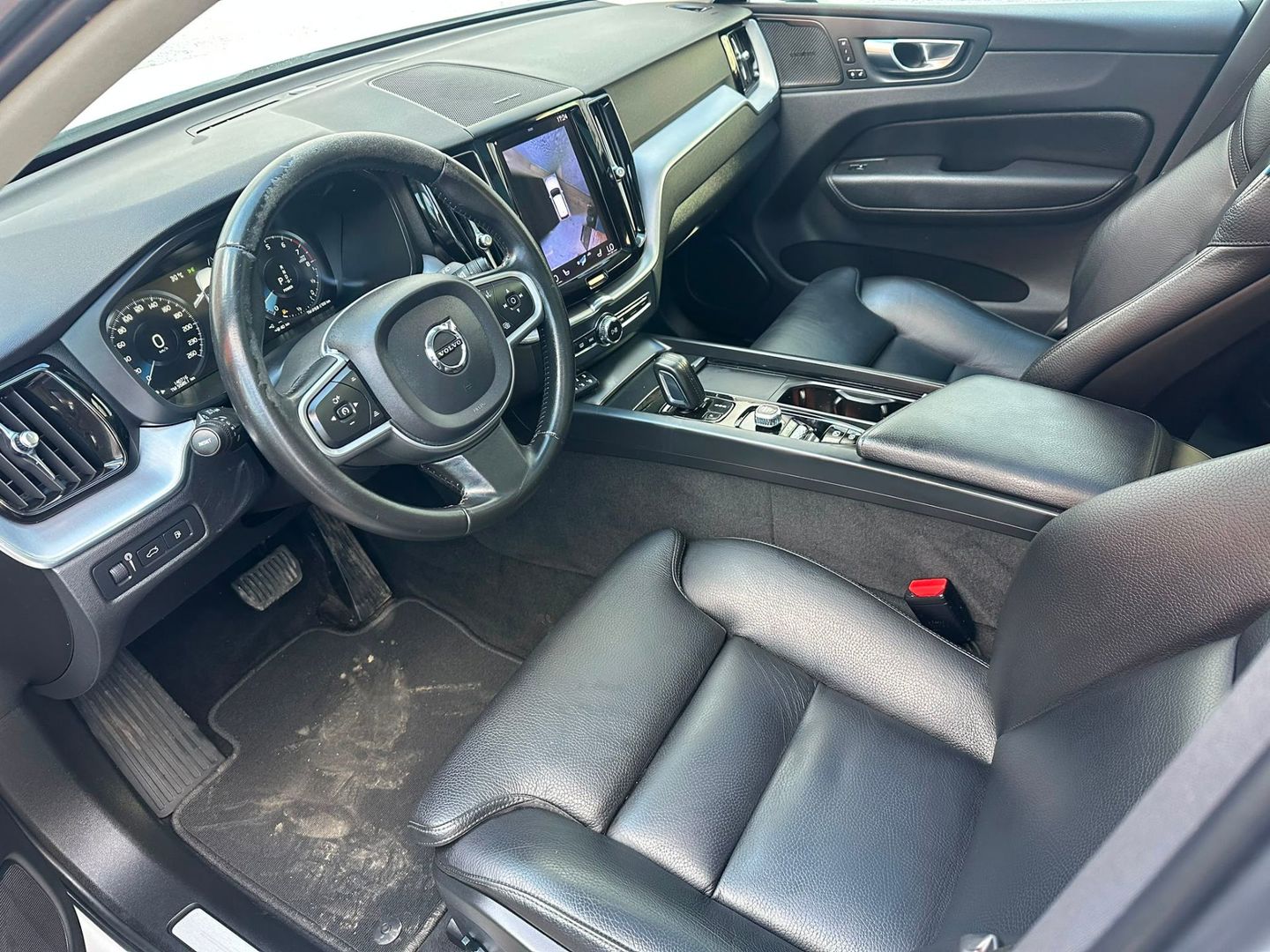 וולוו XC60 2021 למכירה ב-KEYZ - תמונה 5
