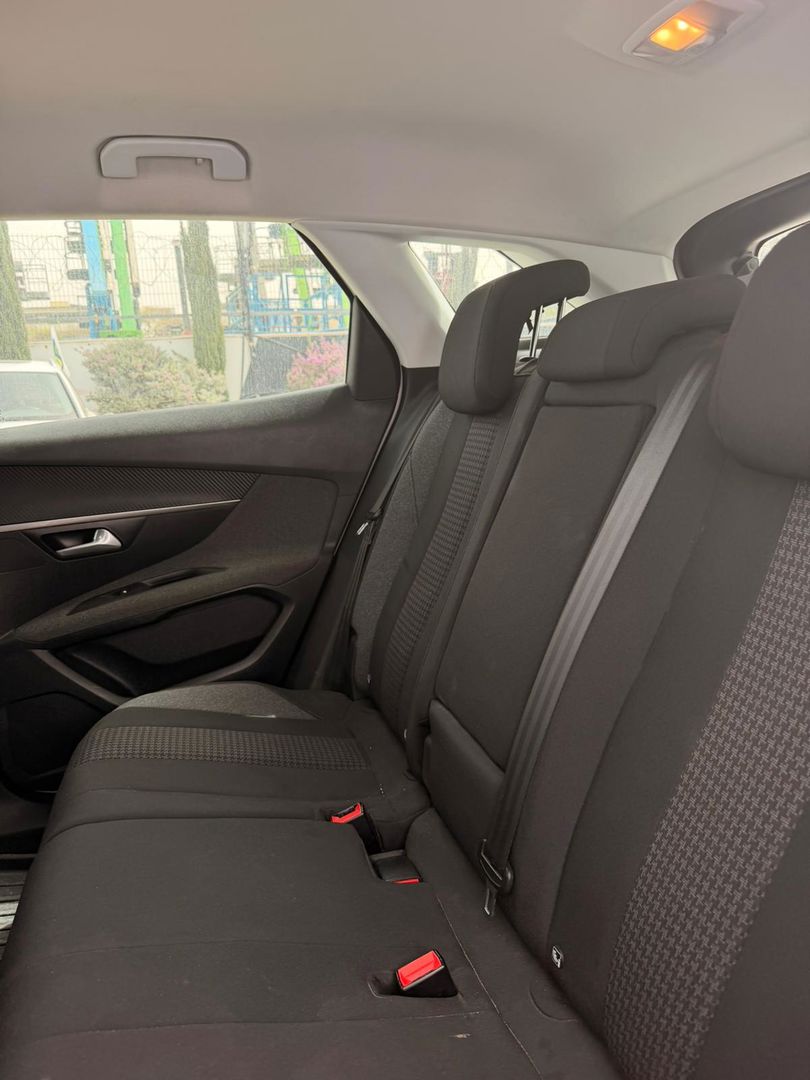 פיג'ו 3008 Active – 3/7