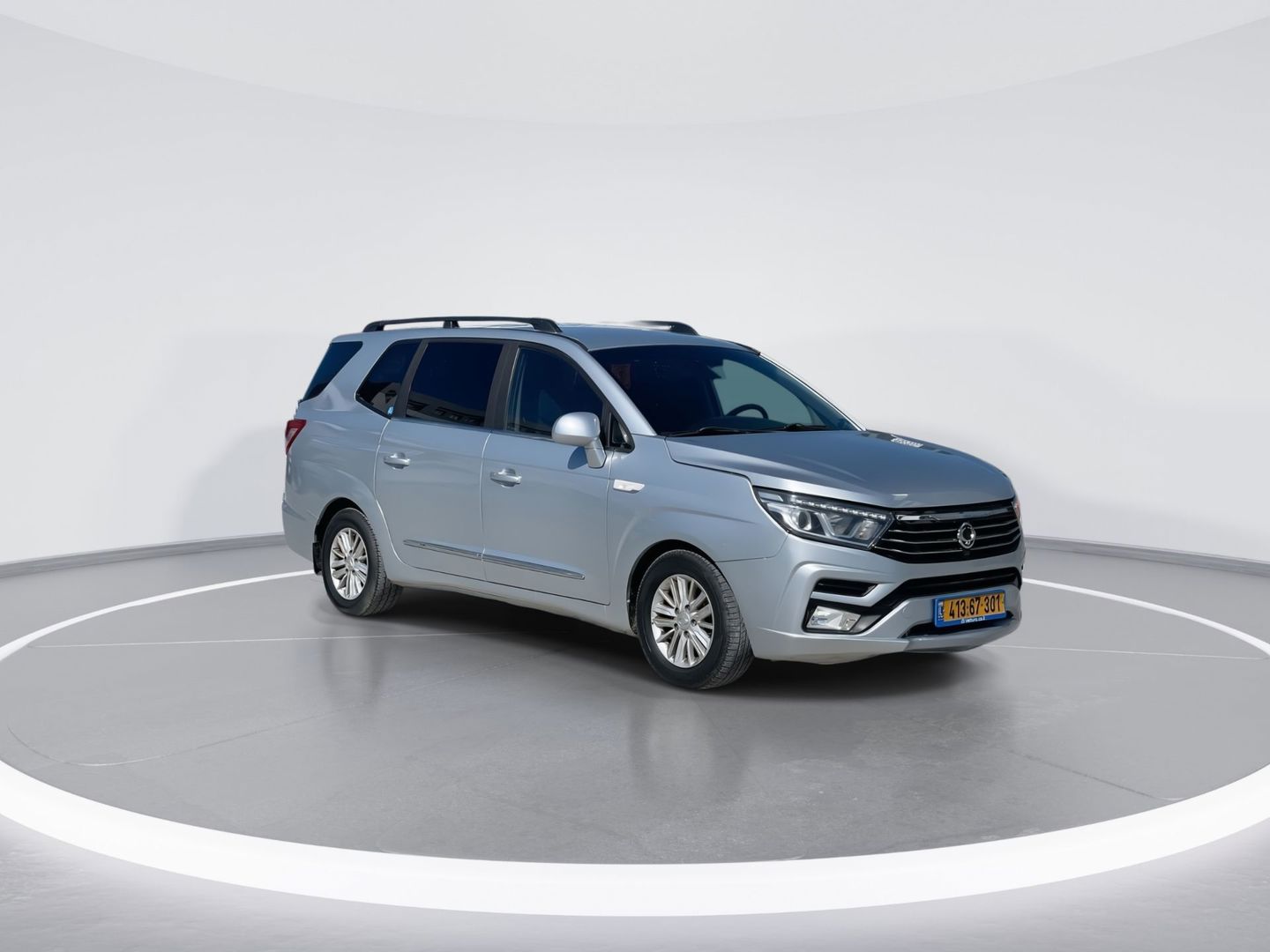 סאנגיונג רודיוס DLX SUV – 2/10