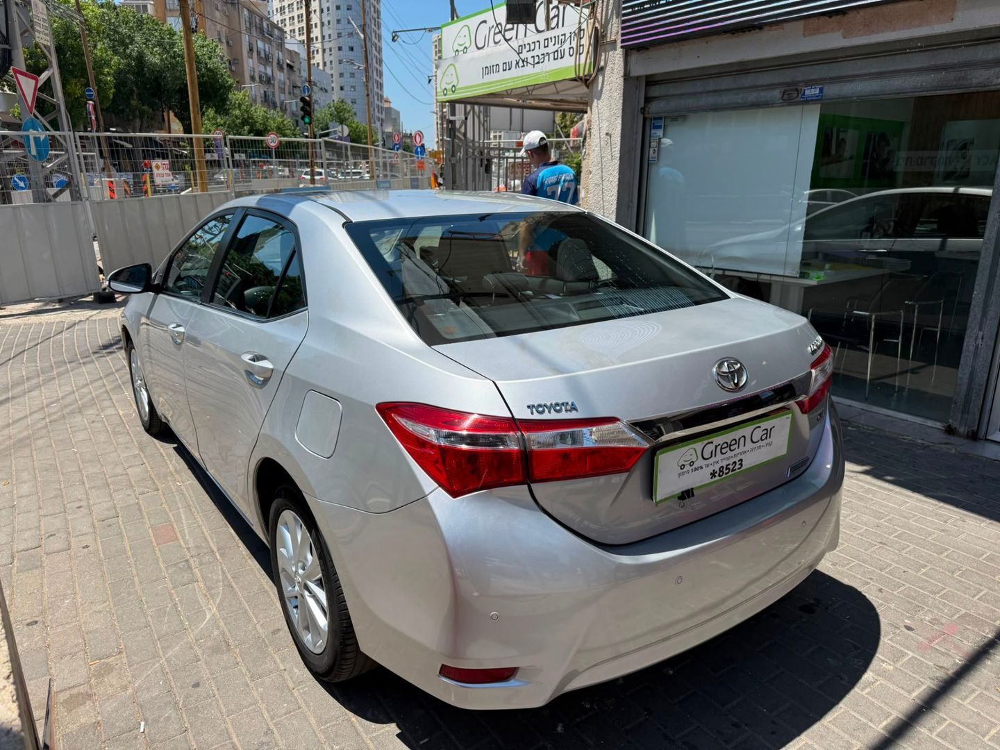 טויוטה קורולה GLI Fl6 – 4/7