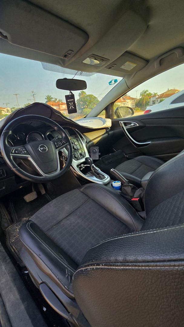 אופל אסטרה Sport – 2/5
