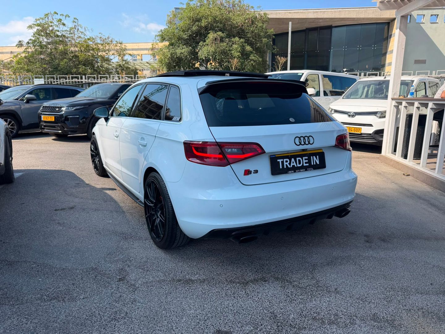 אאודי A3 Sharp Attraction – 2/8