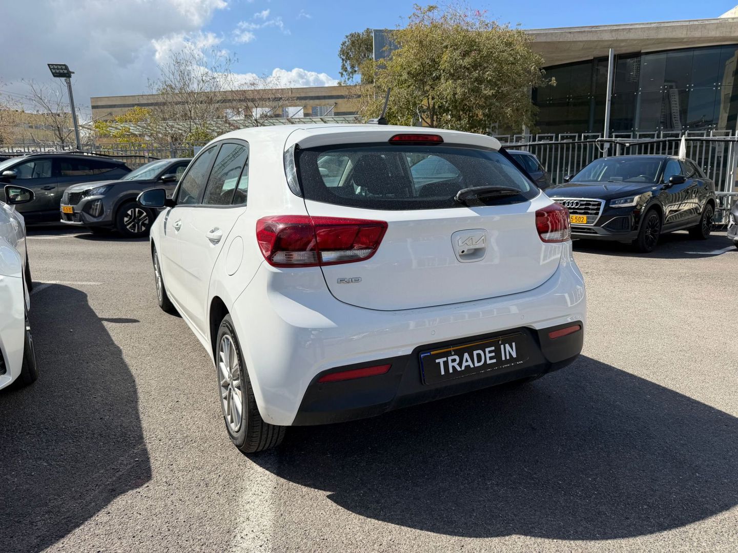 קיה ריו LX – 3/8