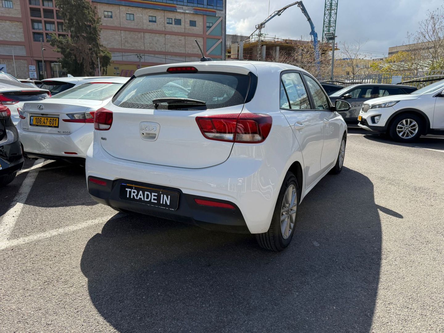 קיה ריו LX – 4/8
