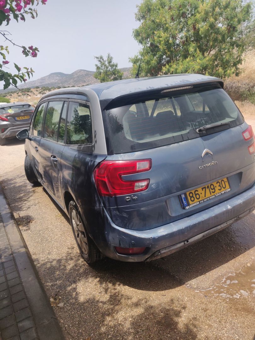 סיטרואן C4 פיקאסו Comfort Pack Minivan / MPV – 3/4