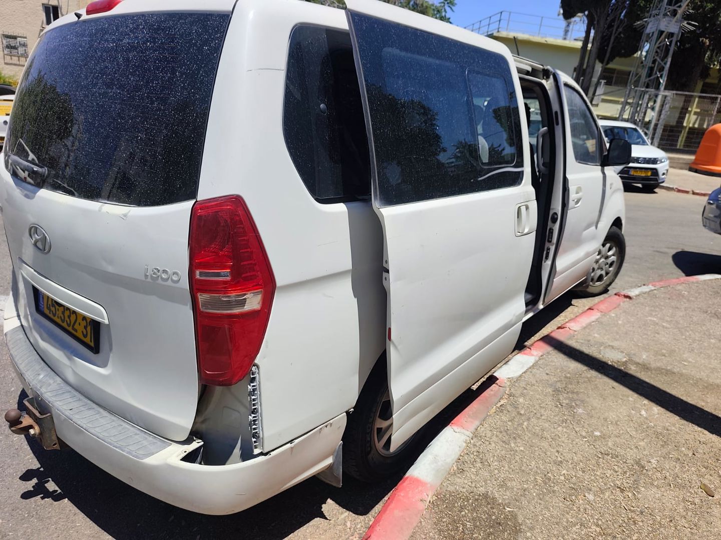 יונדאי H-1 / i800 GLS Combi – 2/4