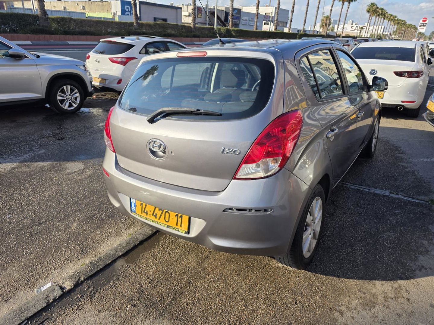 יונדאי i20 Inspire – 5/5