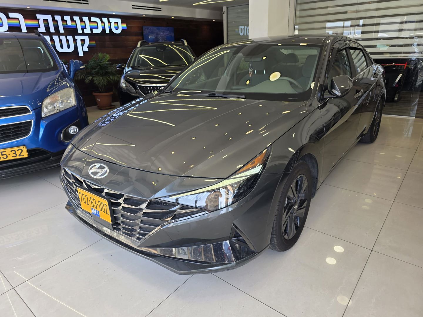 יונדאי אלנטרה Premium – 3/6