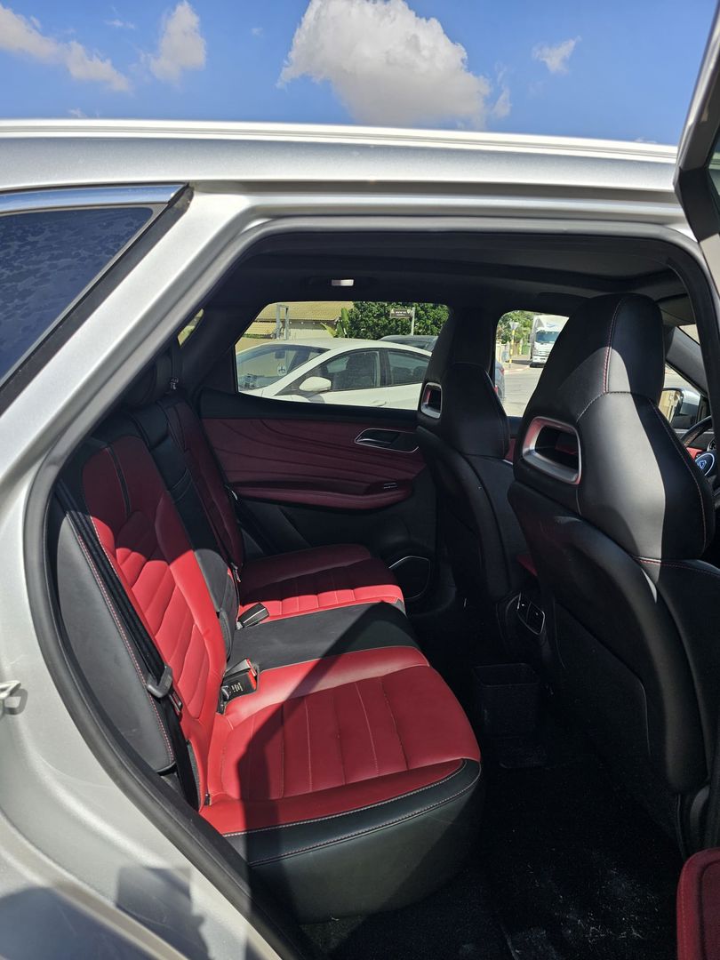 MG EHS PHEV NET UP – 4/8