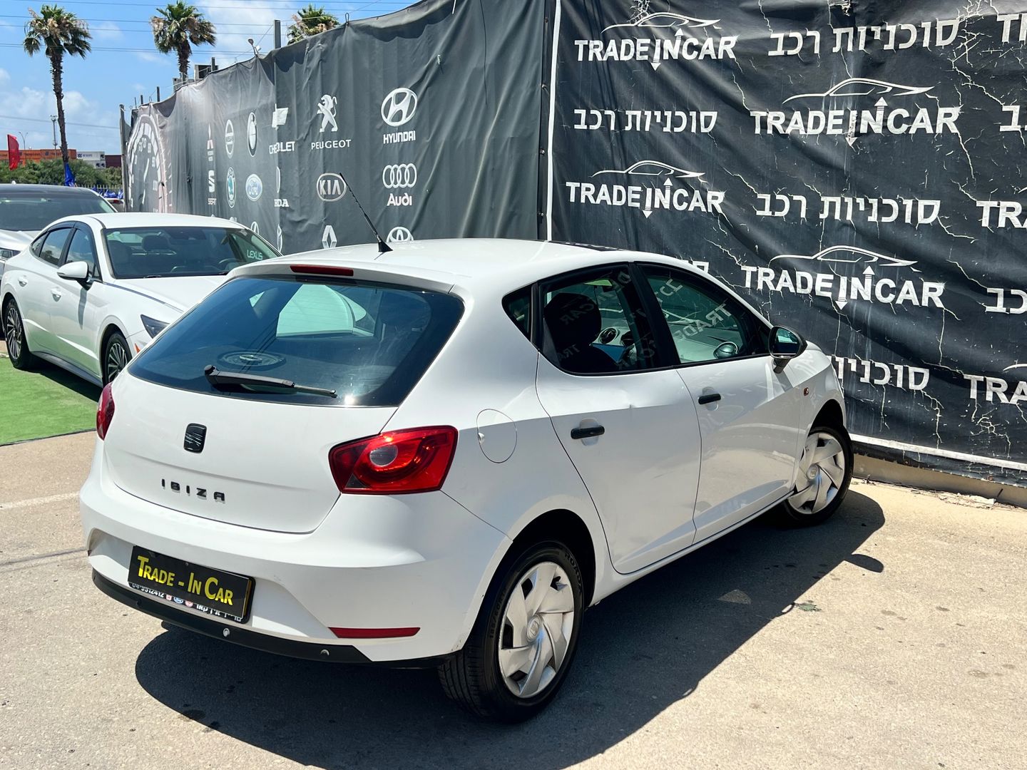 סיאט איביזה Reference Hatchback – 4/5
