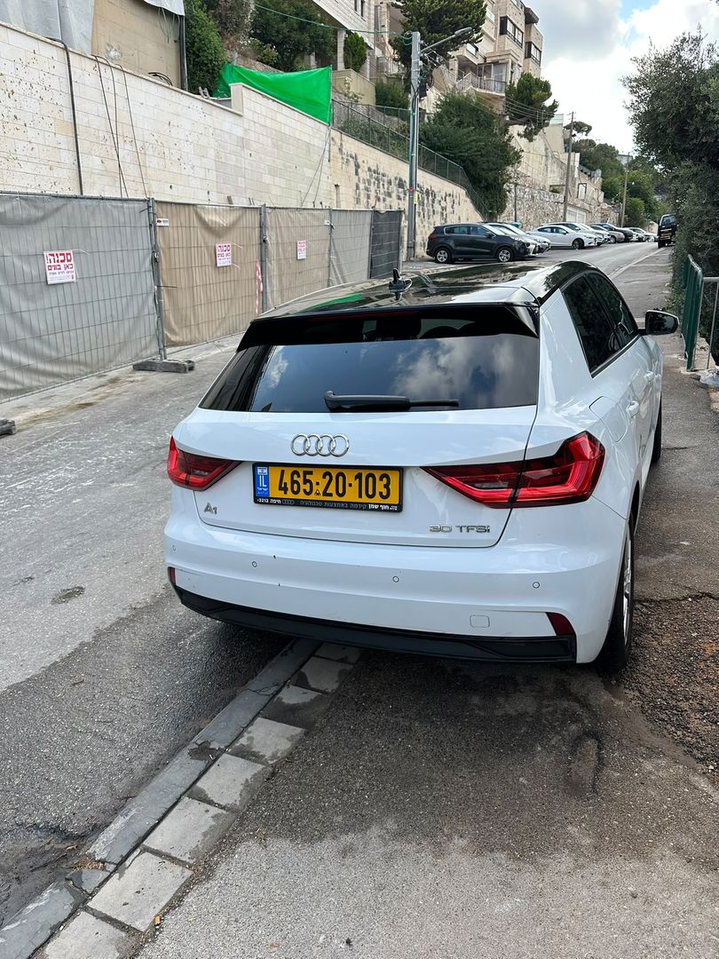 אאודי A1 ספורטבק STYLE – 4/4