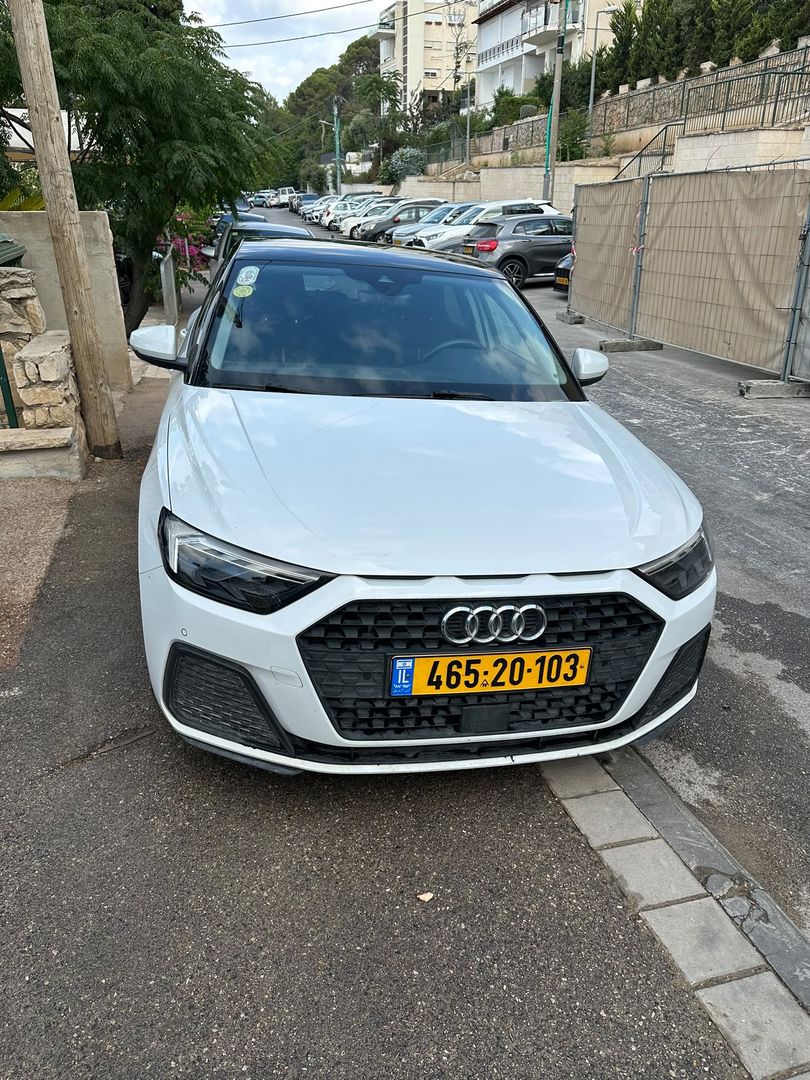 אאודי A1 ספורטבק STYLE – 2/4