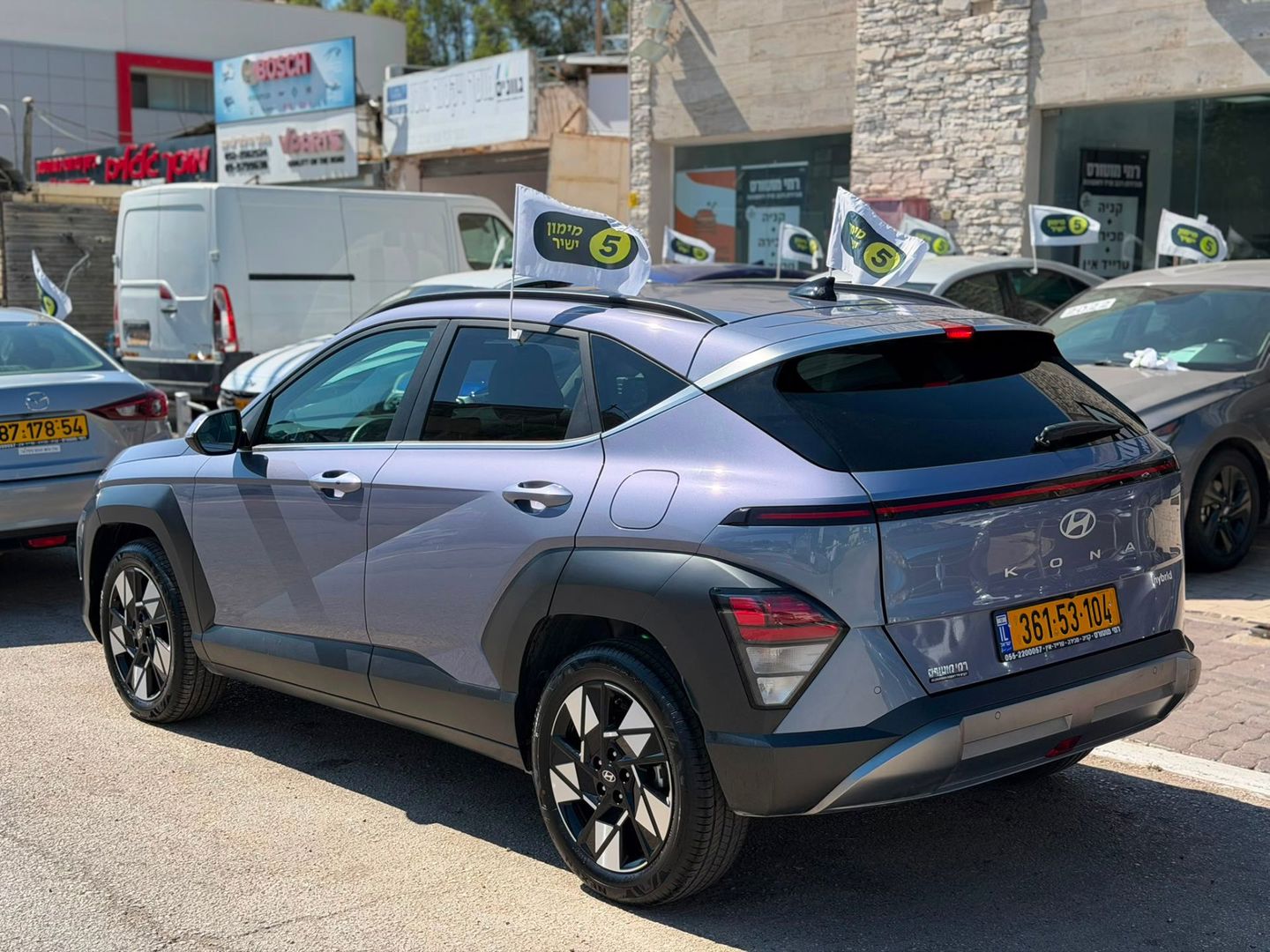 יונדאי קונה Prestige – 3/10