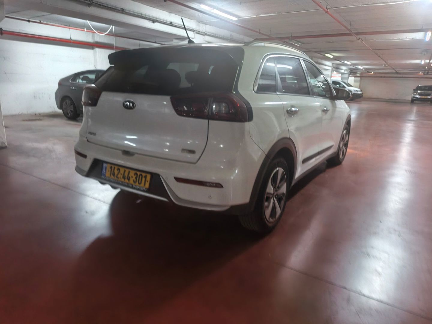 קיה נירו LX – 5/6