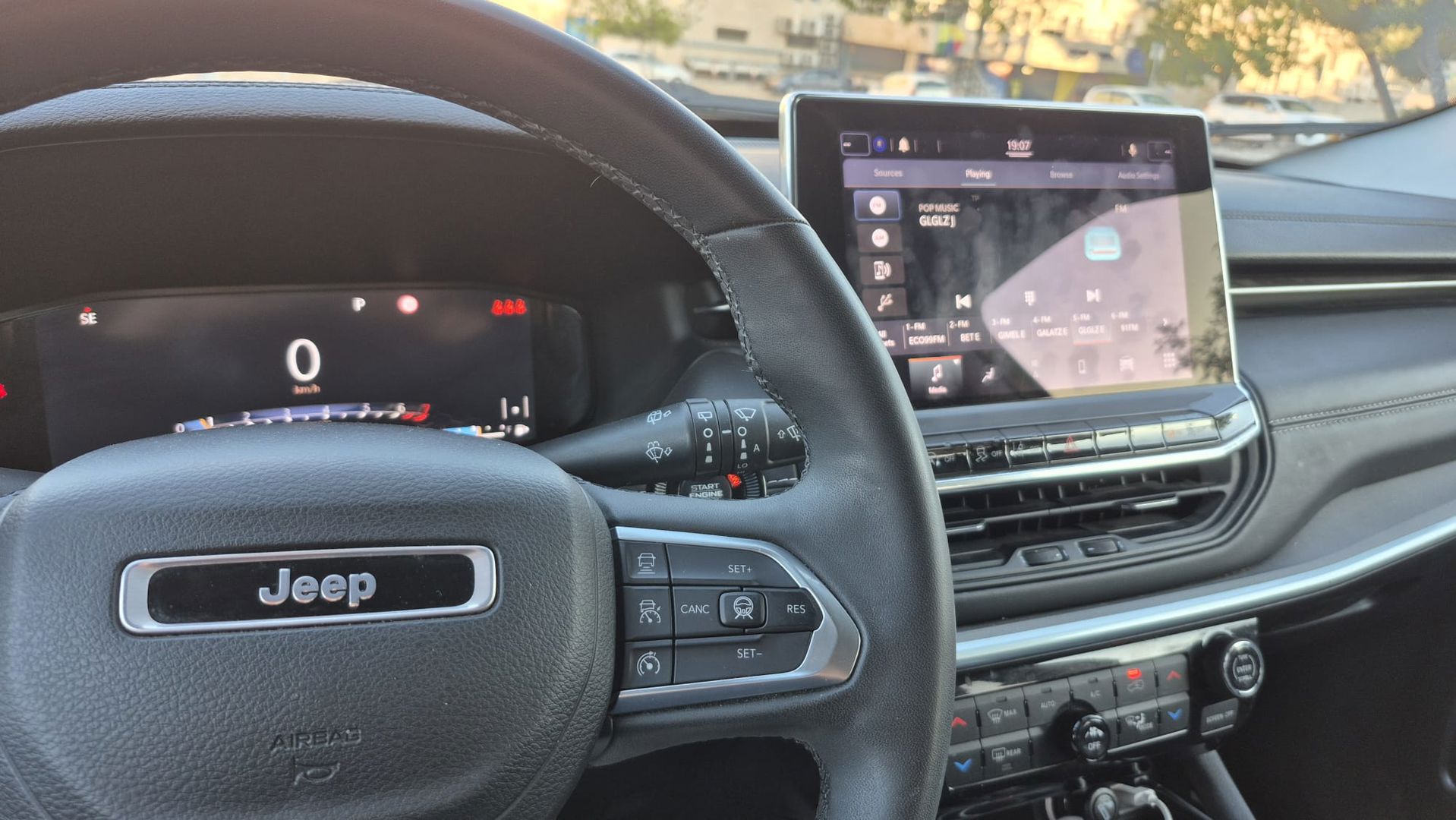 ג'יפ קומפאס Limited – 4/6