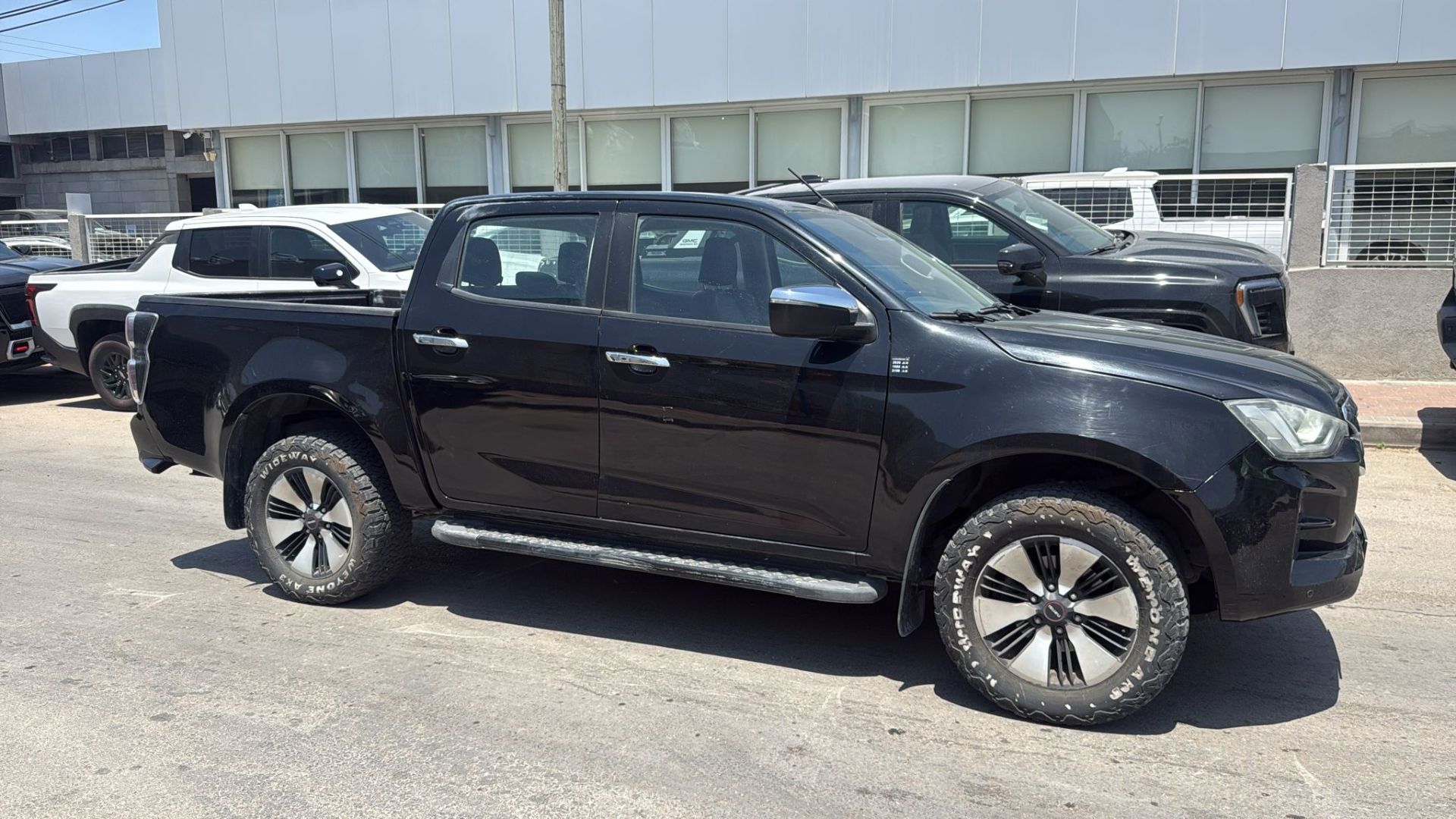 איסוזו D-Max LS Premium Combi – 3/6
