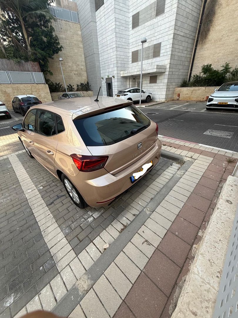 סיאט איביזה Xcellence – 2/3