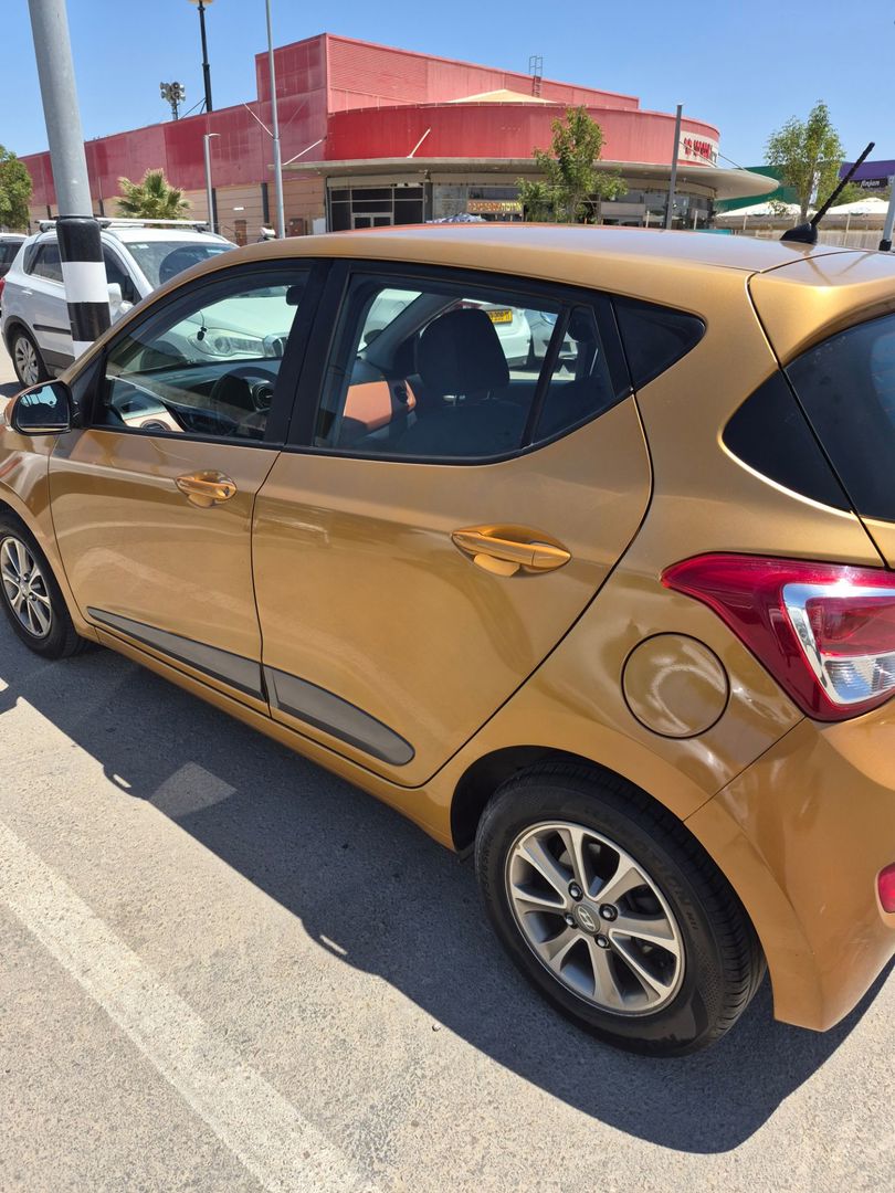 יונדאי i10 Supreme – 3/5