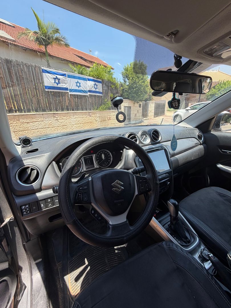 סוזוקי ויטארה GLXV – 2/4