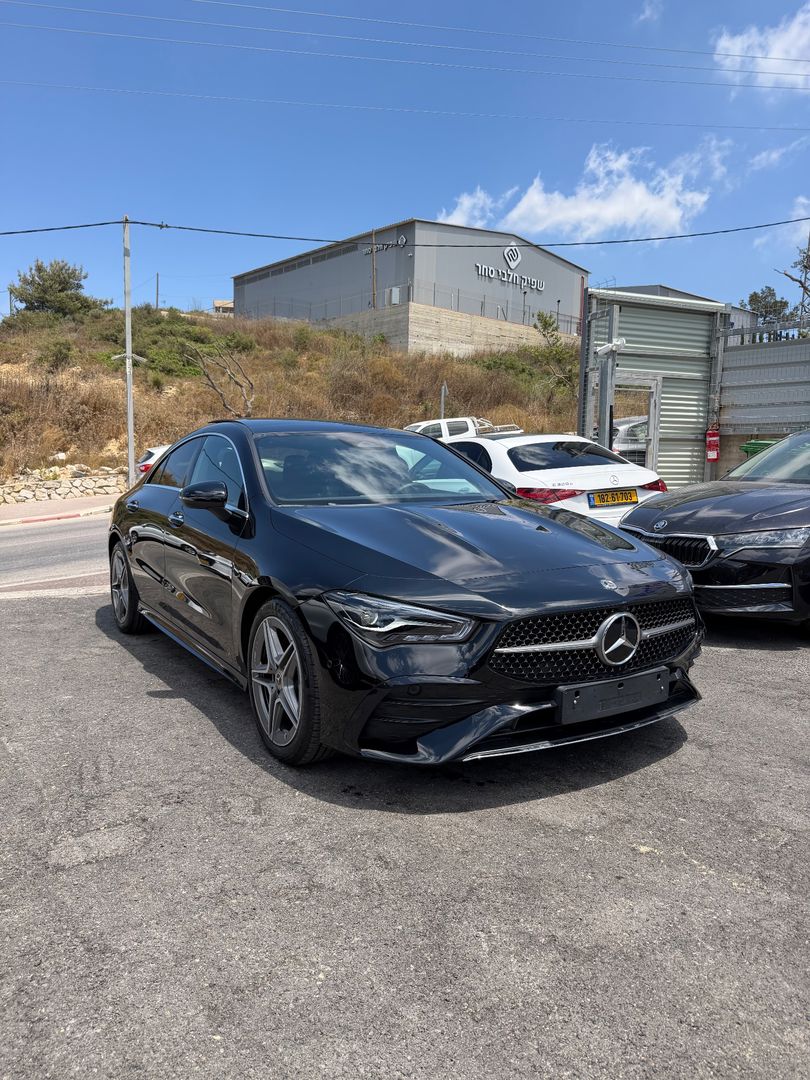 מרצדס בנץ CLA AMG Line Platinum CLA 200 – 3/9