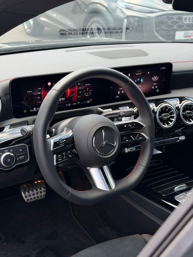 מרצדס בנץ CLA AMG Line Platinum CLA 200 – 2/9