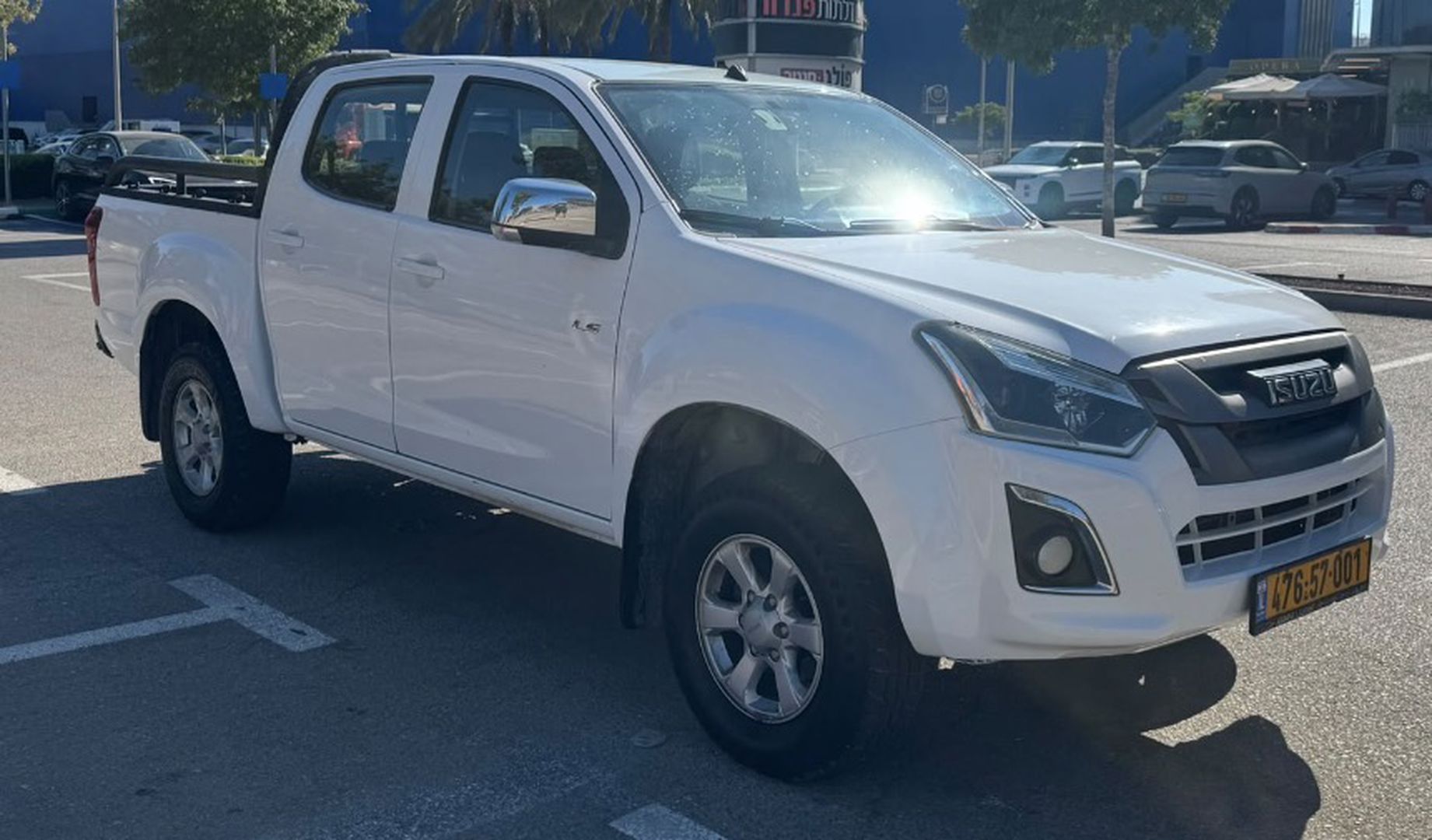 איסוזו D-Max 4X2 Ls – 4/5