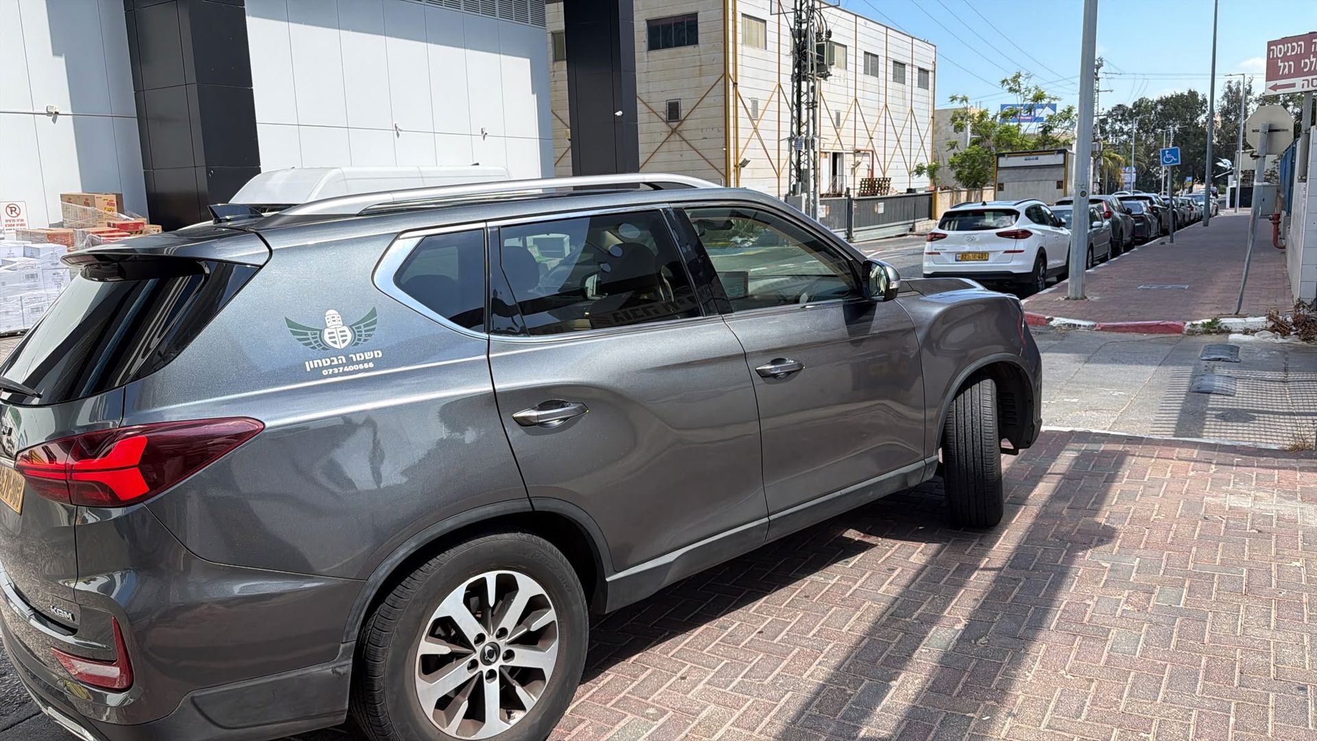 KGM רקסטון 4X2 Ex – 2/9