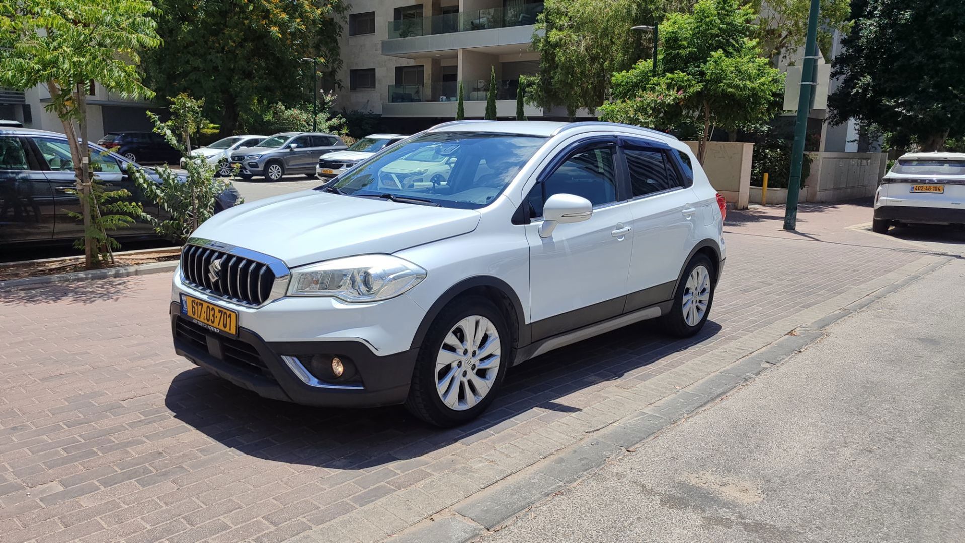 סוזוקי קרוסאובר GLX – 4/5