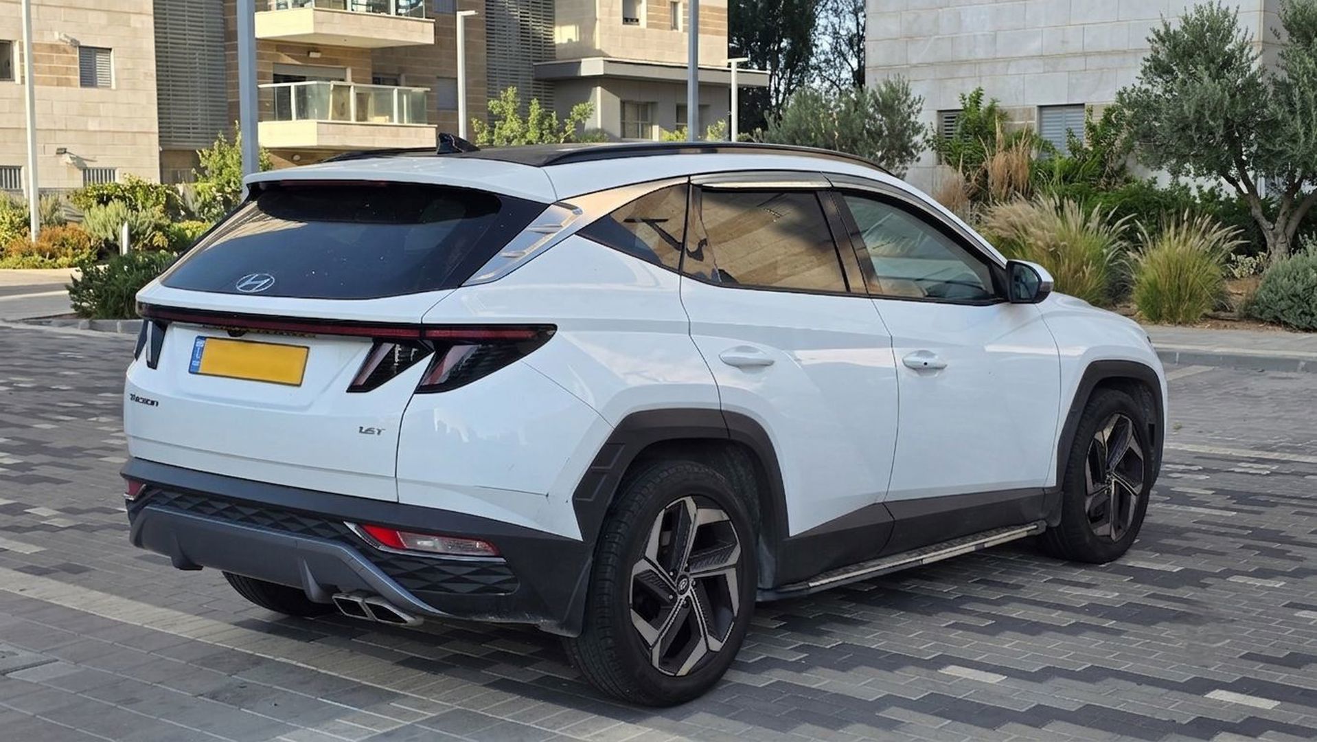 יונדאי טוסון ELITE – 4/10