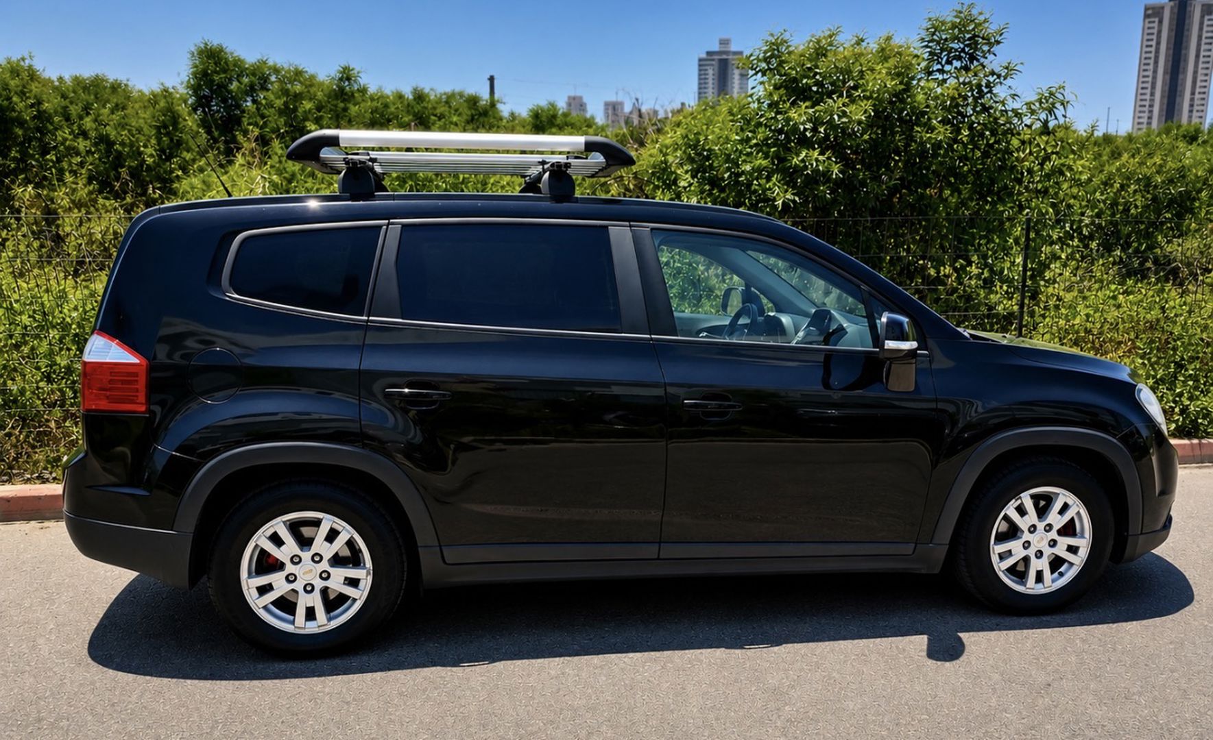 שברולט אורלנדו LT Large Van – 2/5
