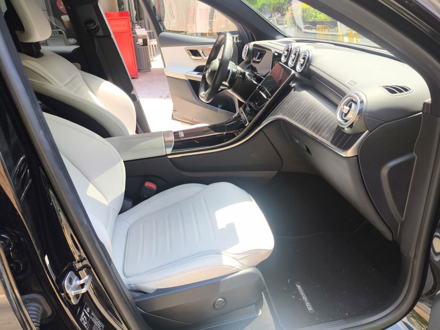 מרצדס בנץ GLC AMG Line Platinum GLC 200 – 5/6