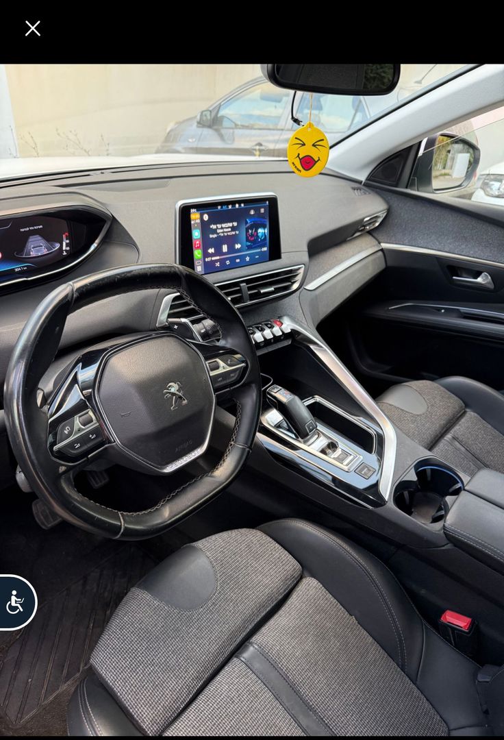 פיג'ו 3008 Premium – 3/3