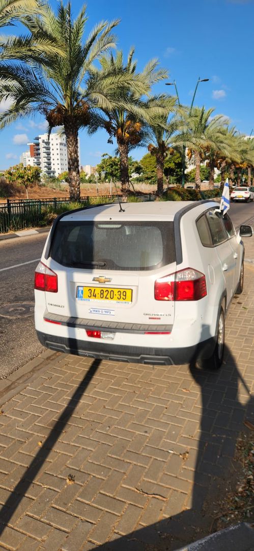 שברולט אורלנדו LS – 3/3
