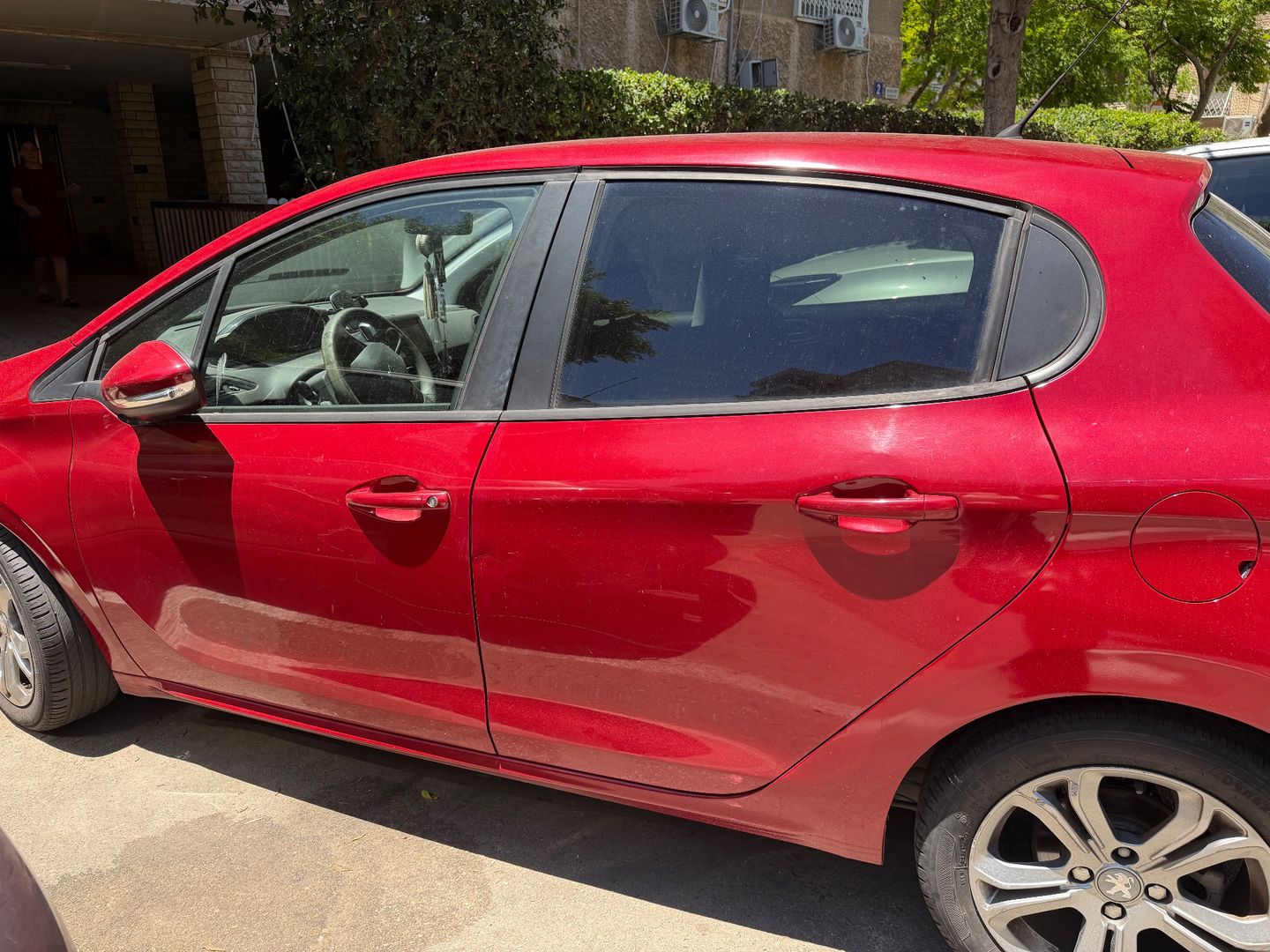פיג'ו 208 Active – 2/3