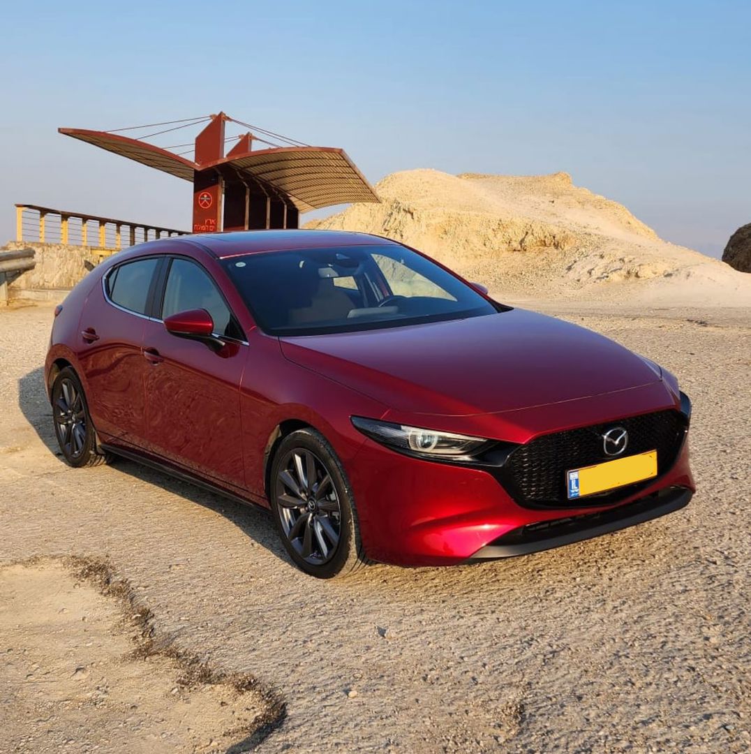מאזדה 3 4X2 Spirit Hatchback – 5/7