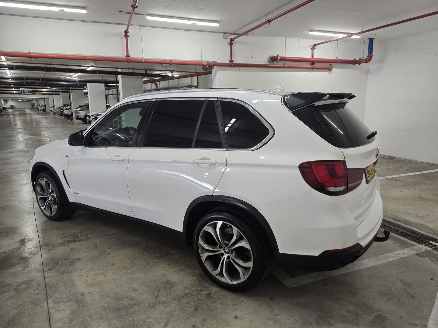 ב מ וו X5 Executive 25d – 4/9
